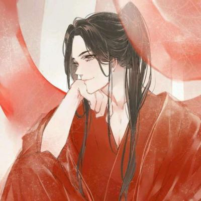 俄美女COS《巫师3》特莉丝超性感 诱人美胸有沟必火